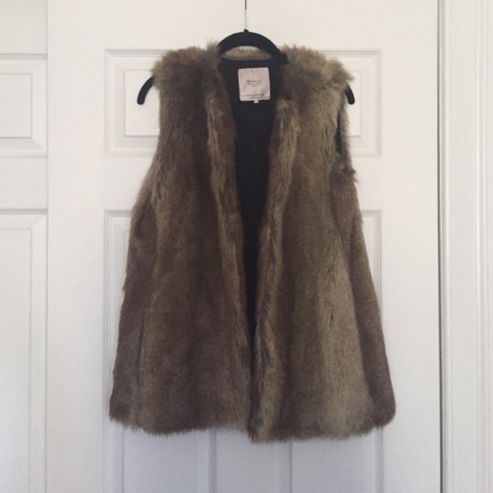 Zara Faux Fur Vest